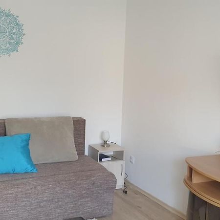 Napfeny Apartmanhaz บาลาทอนเบรีน ภายนอก รูปภาพ