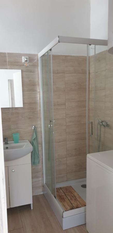 Napfeny Apartmanhaz บาลาทอนเบรีน ภายนอก รูปภาพ