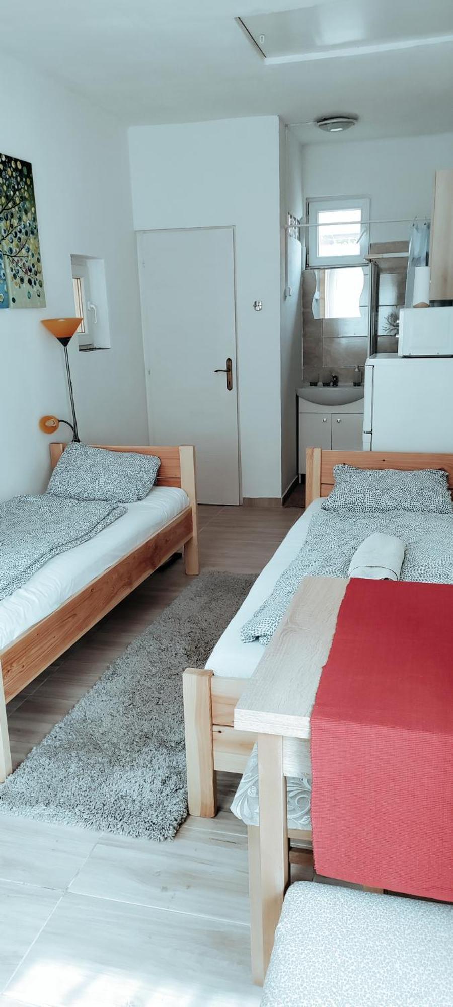 Napfeny Apartmanhaz บาลาทอนเบรีน ห้อง รูปภาพ